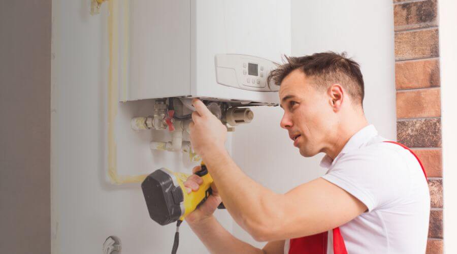 Local water heater installation in East Prairie, MO